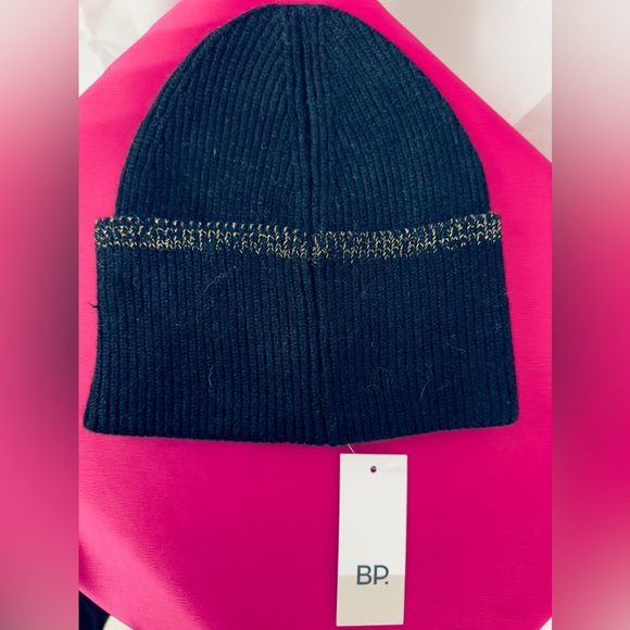 BP by Nordstrom - Black Knit Beanie with Gold Threading along Cuff Edge O/S NWT - Picture 2 of 6